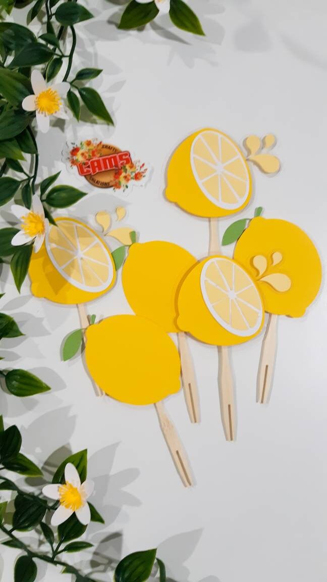 Lemon Cupcake topper